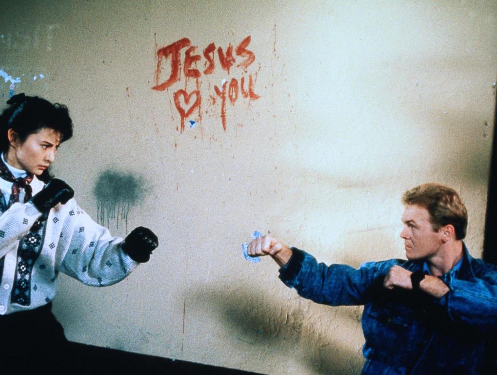 Кадры из Ангелы-убийцы (1989)