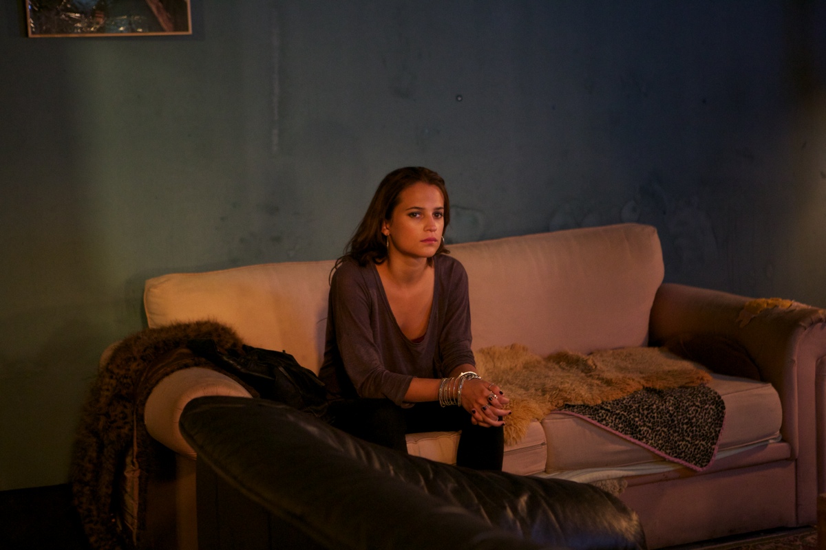 Молодая кровь (2014)