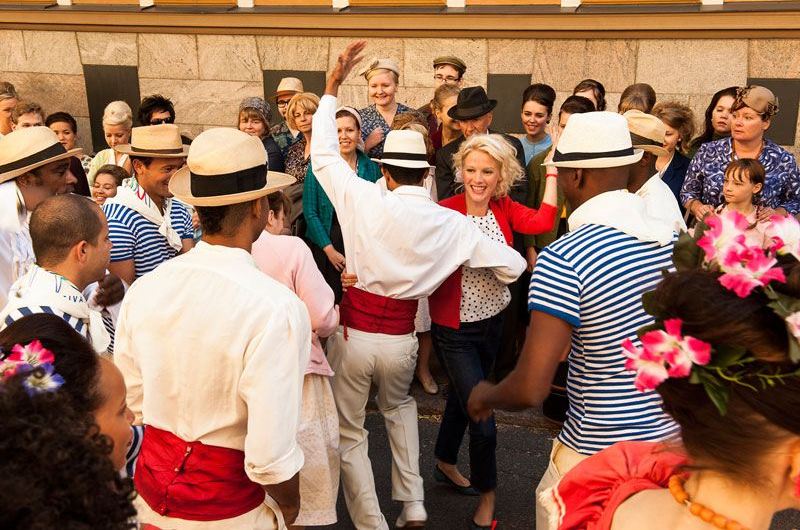 Кадры из Дурацкий август (2013)