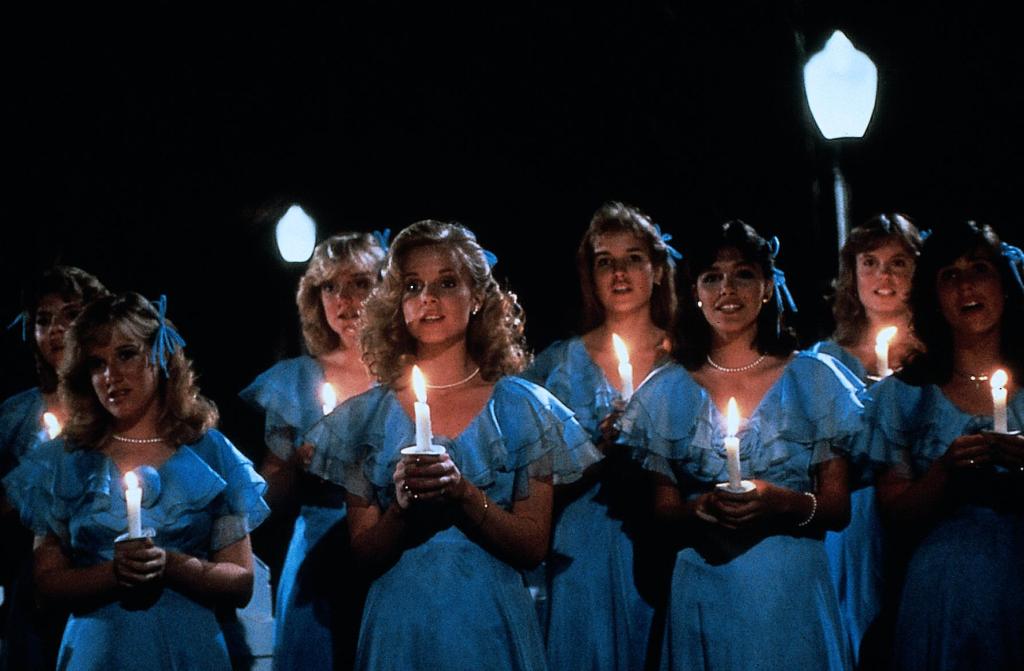 Кадры из Месть придурков (1984)