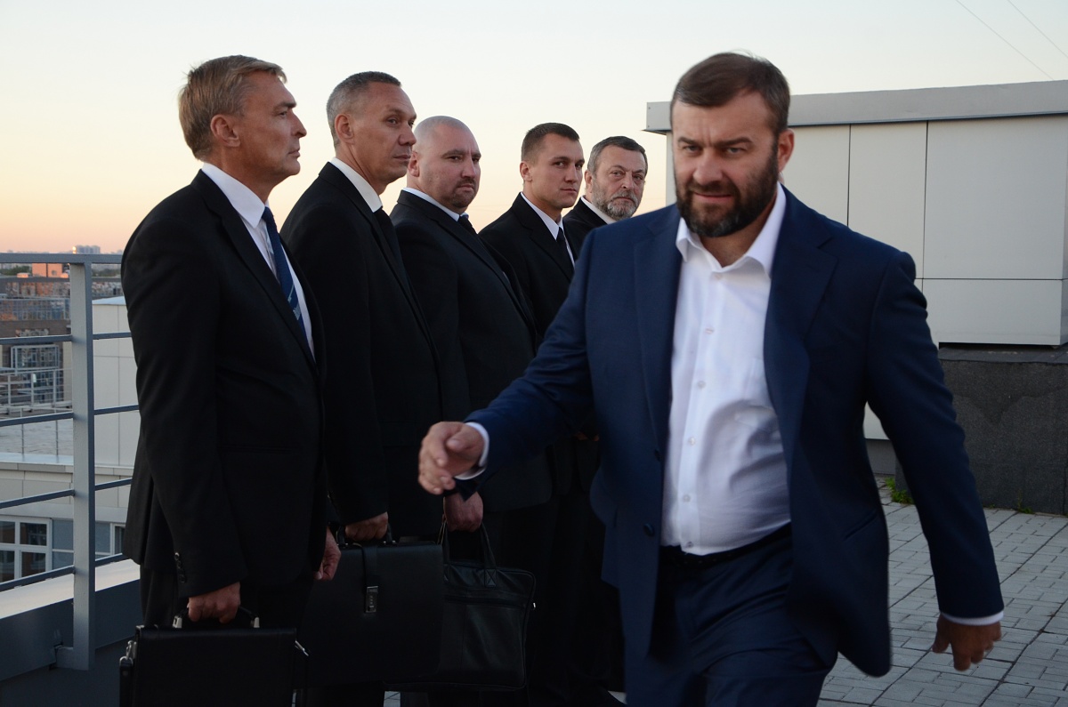 Кадры из Тень (2016)