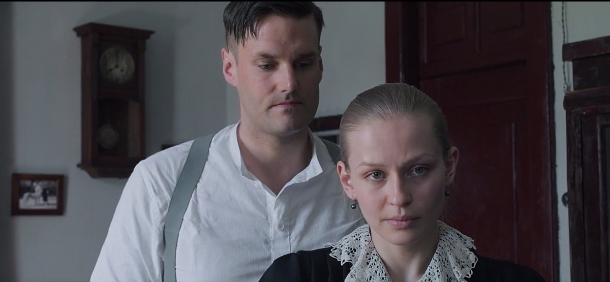 Кадры из Я – учитель (2016)