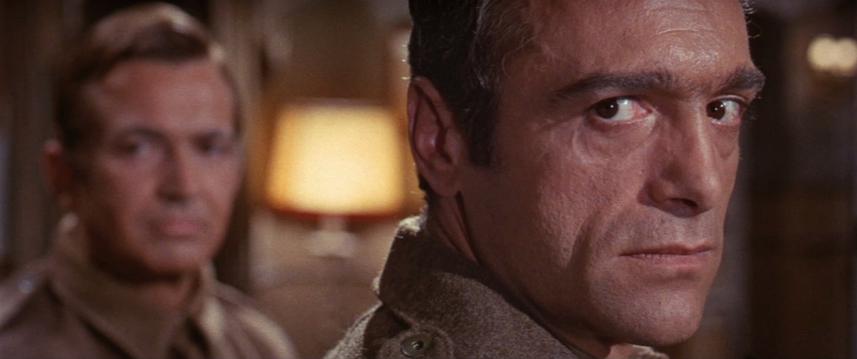 Кадры из «Штуки» над Лондоном (1969)