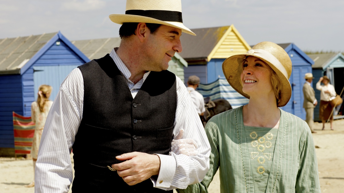 Кадры из Аббатство Даунтон (2010)