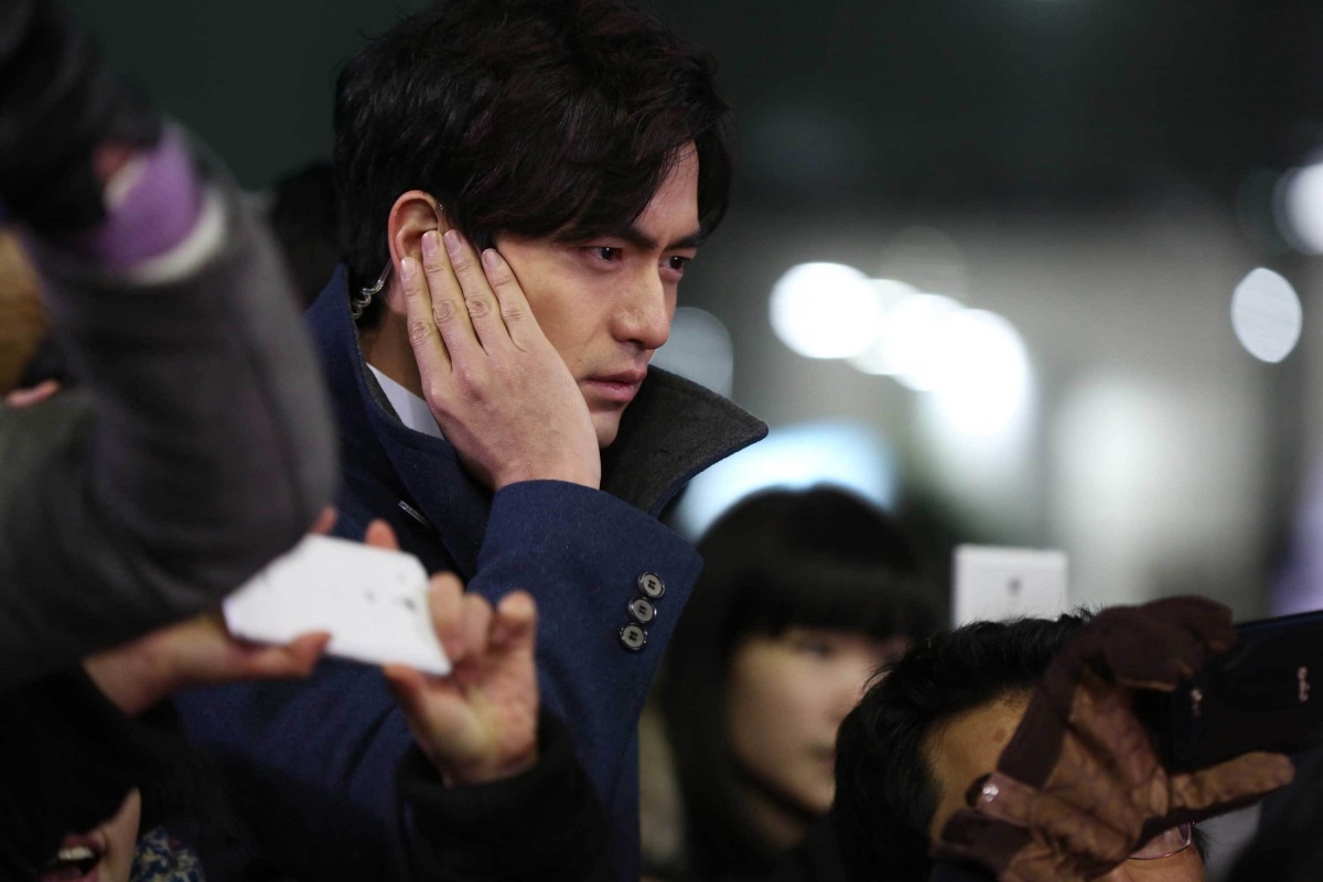 Кадры из Беглецы от времени (2016)