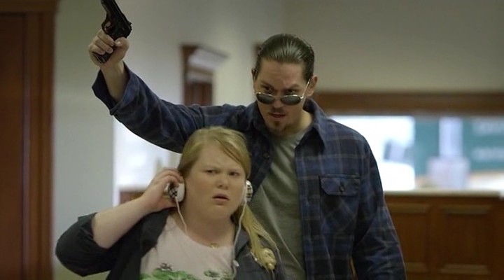 Кадры из Любовь в бегах (2016)