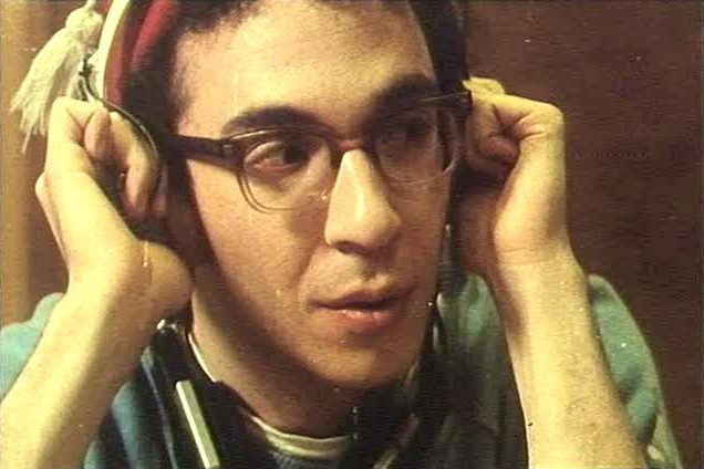 Кадры из Душитель против душителя (1984)