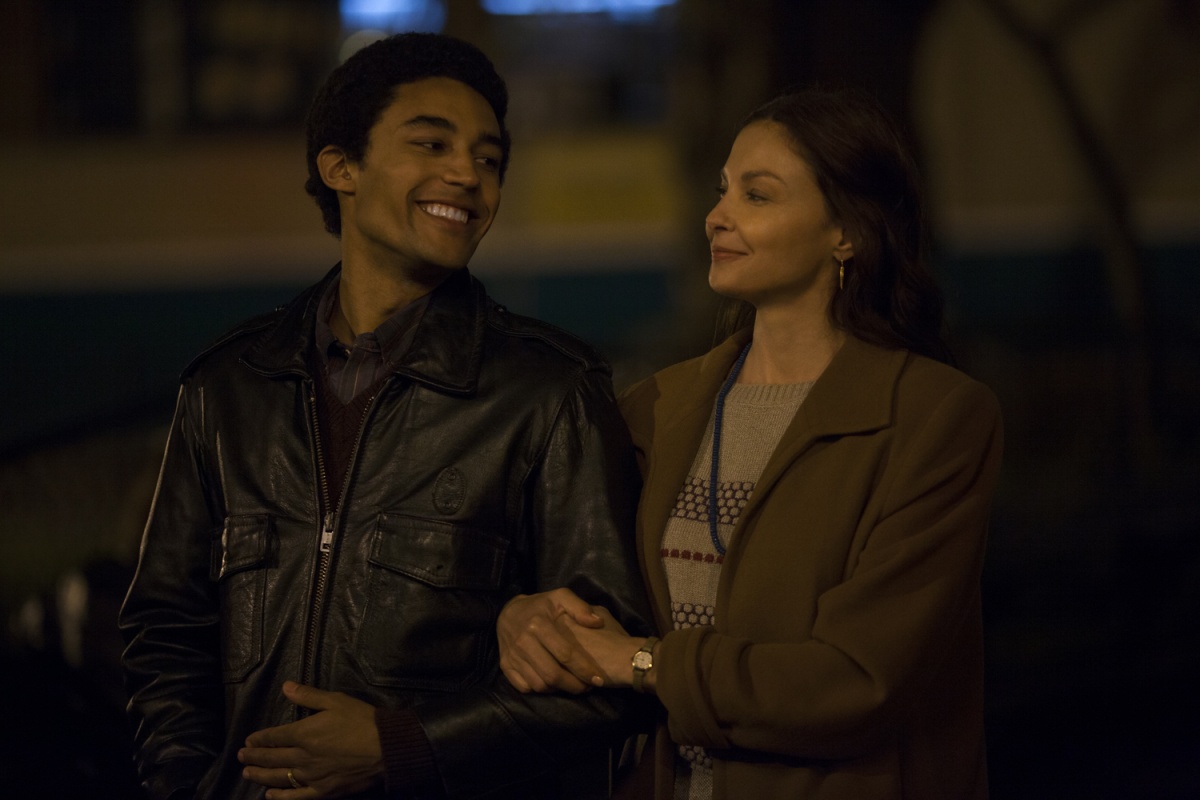 Кадры из Барри (2016)