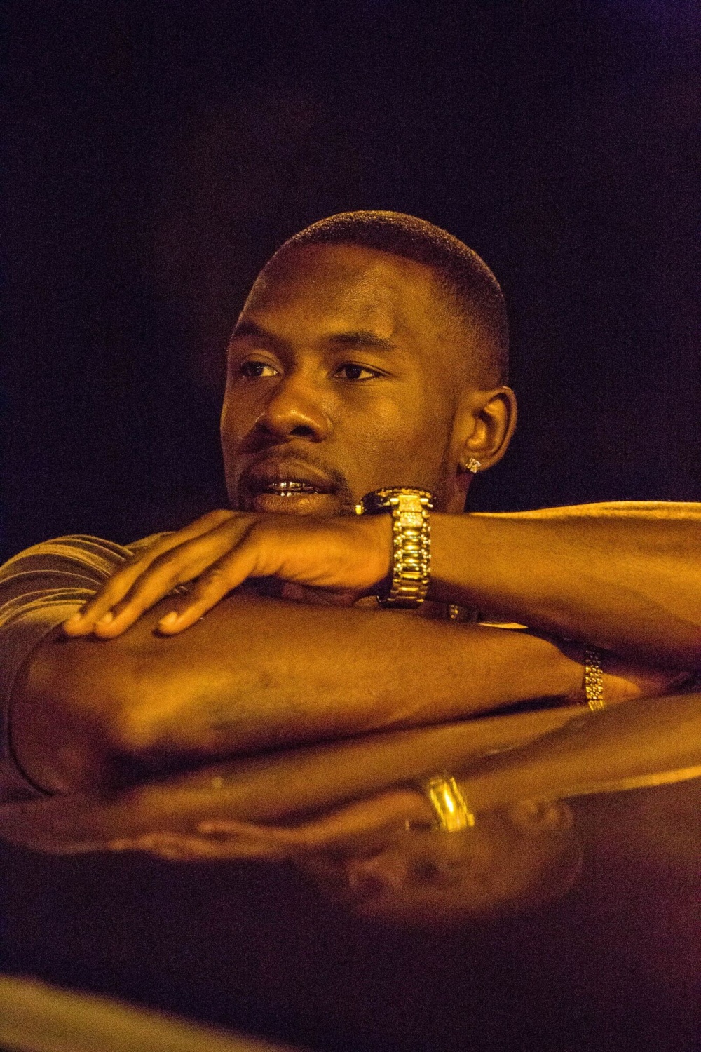 Кадры из Лунный свет (2016)