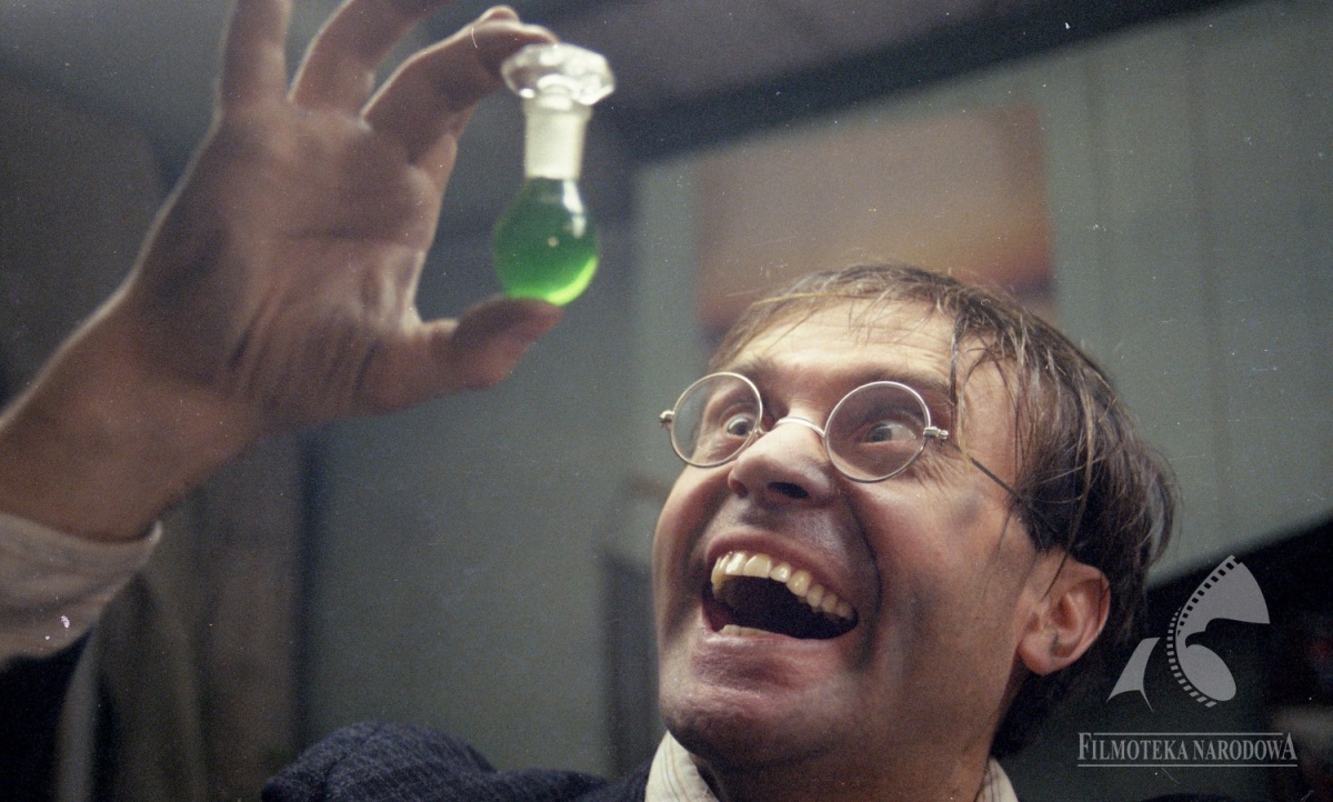 Кадры из Кингсайз (1988)