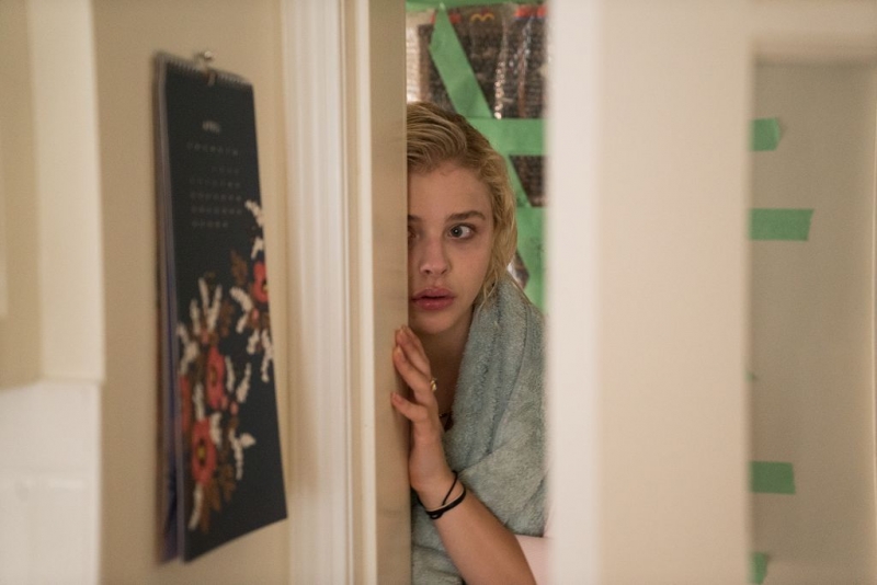 Кадры из Разум в огне (2016)