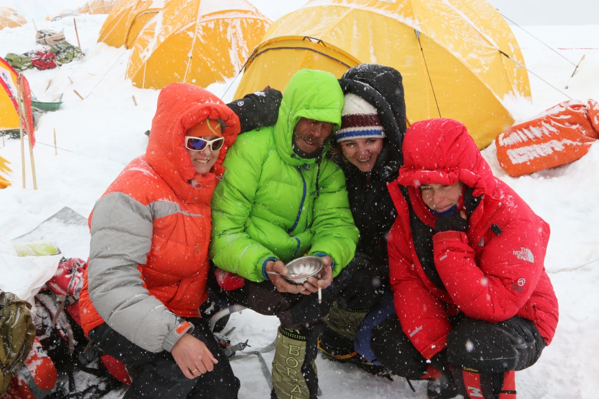 Кадры из Ген высоты, или как пройти на Эверест (2017)