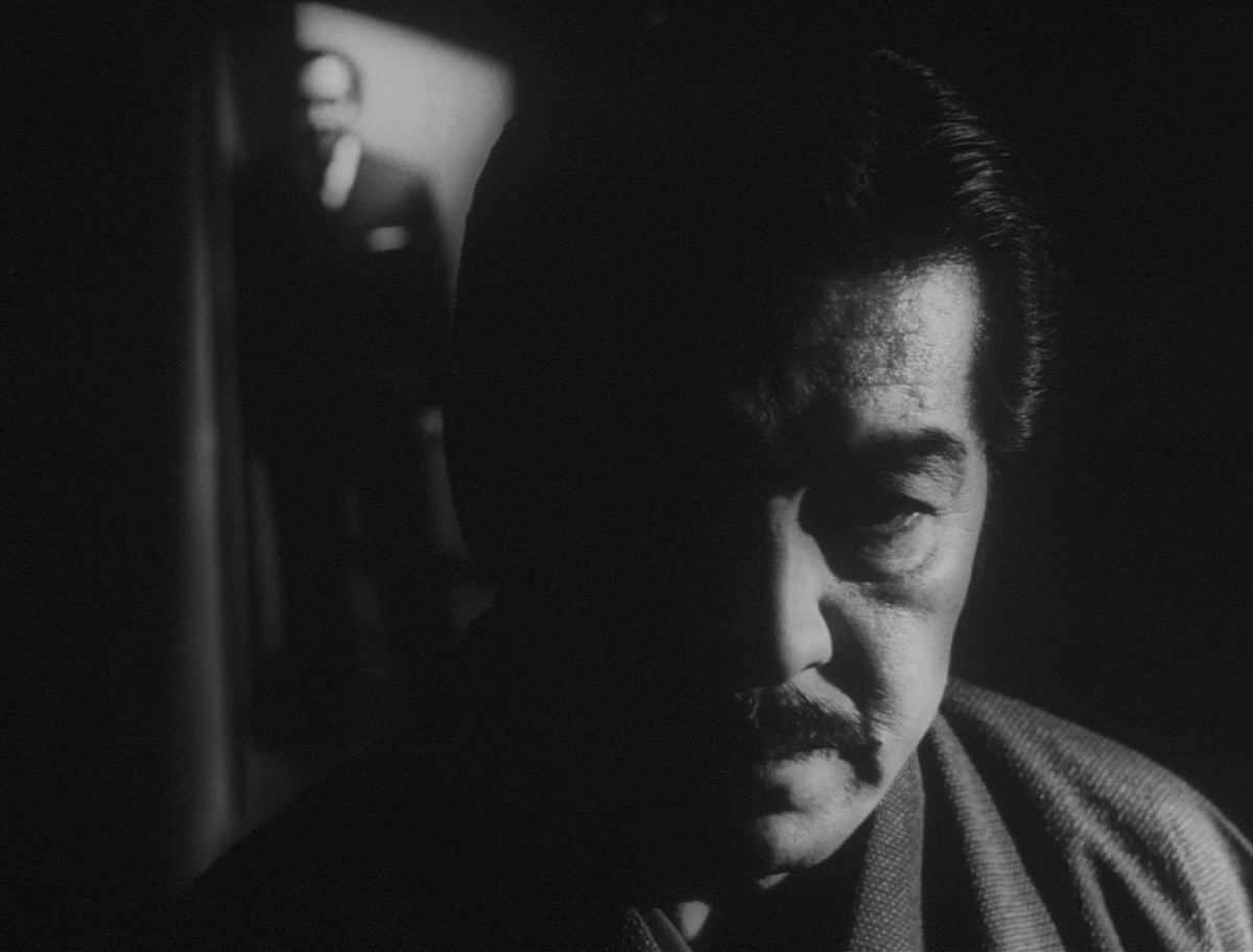 Кадры из Военное положение (1973)