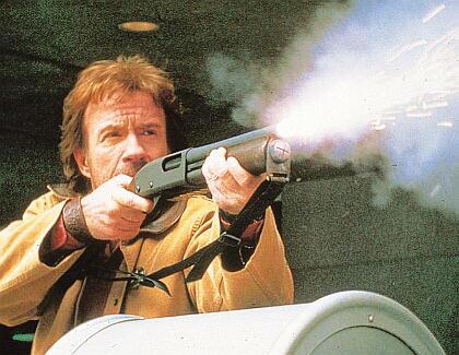 Кадры из Крутой Уокер (1993)