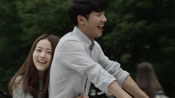 Кадры из Дом, милый дом (2016)