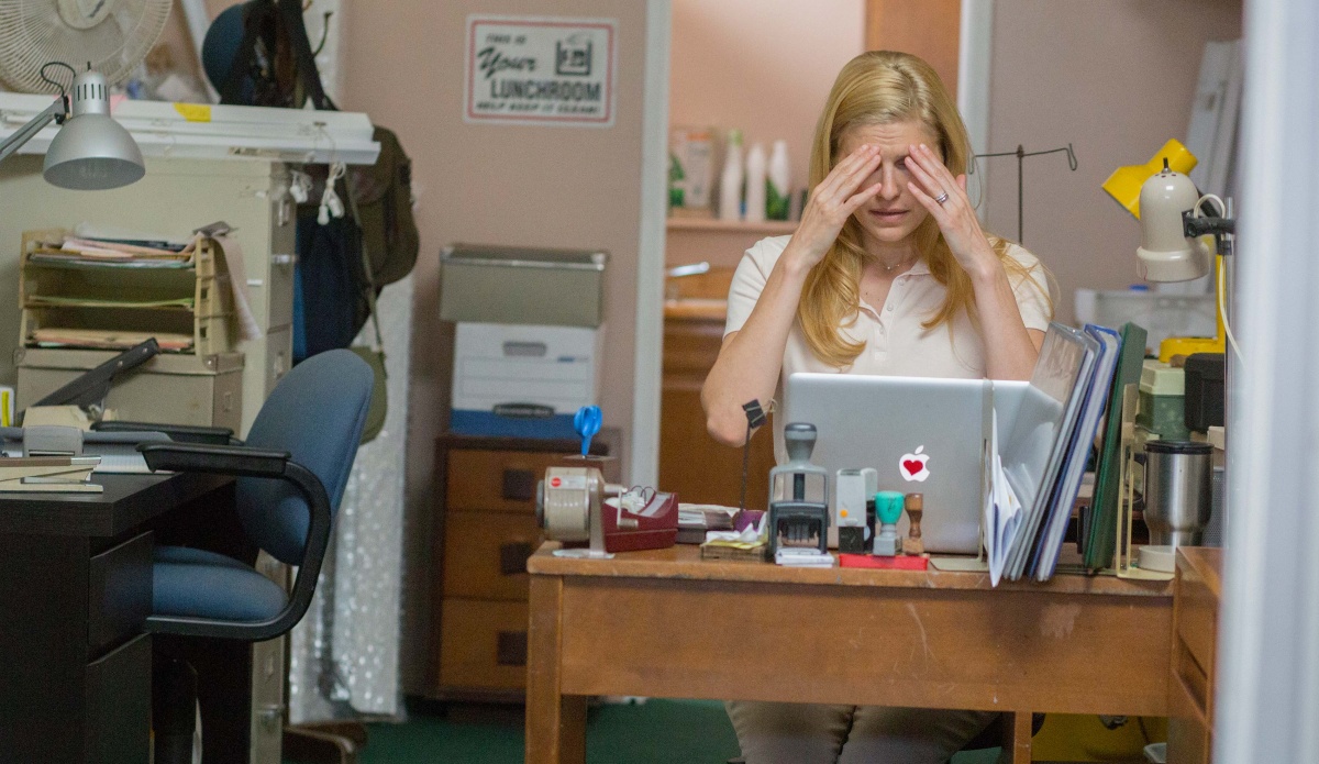 Кадры из Согласен, но на время (2017)