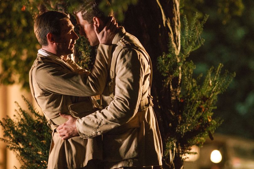 Кадры из Мужчина в оранжевой рубашке (2017)