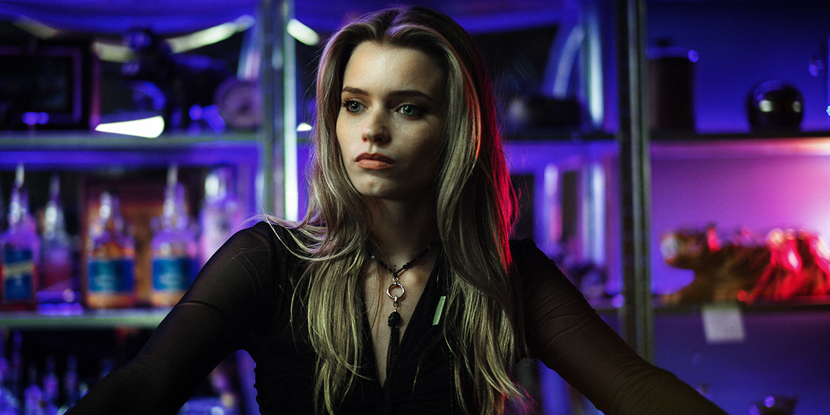 Кадры из Вне закона (2017)