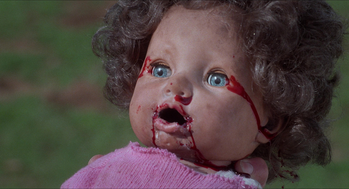 Кадры из Ветер демонов (1990)