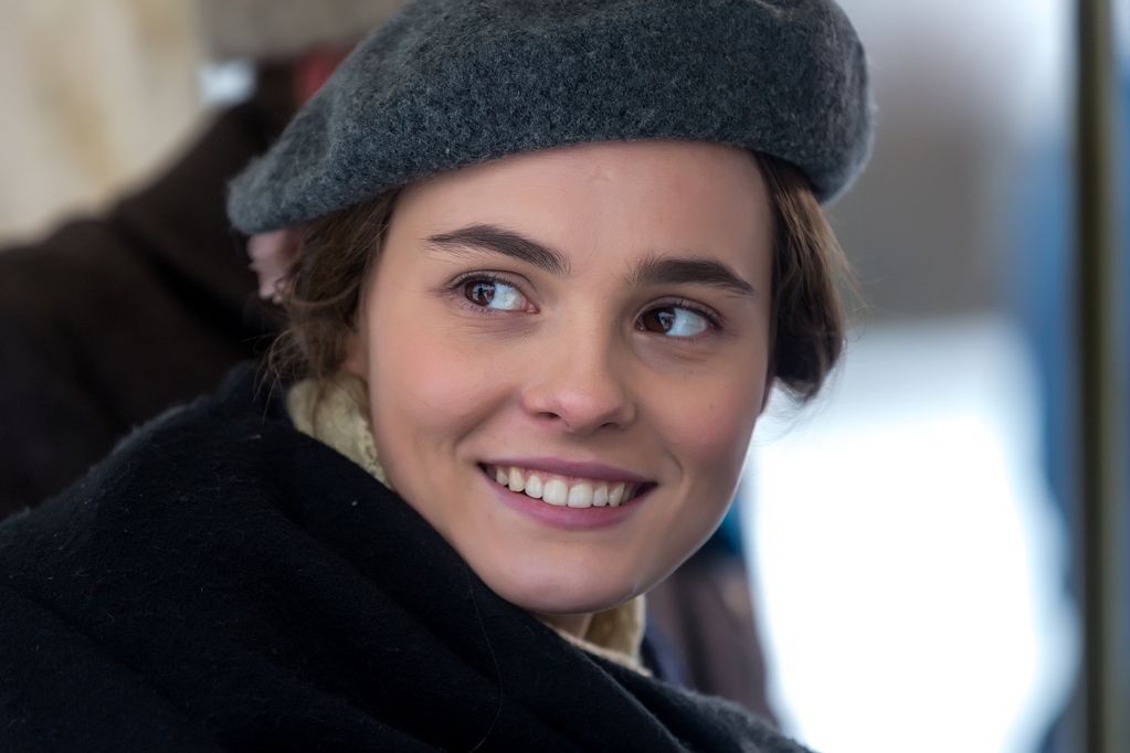 Кадры из Крепкая броня (2020)