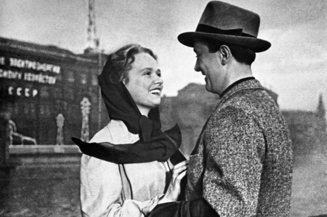 Кадры из Испытание верности (1954)