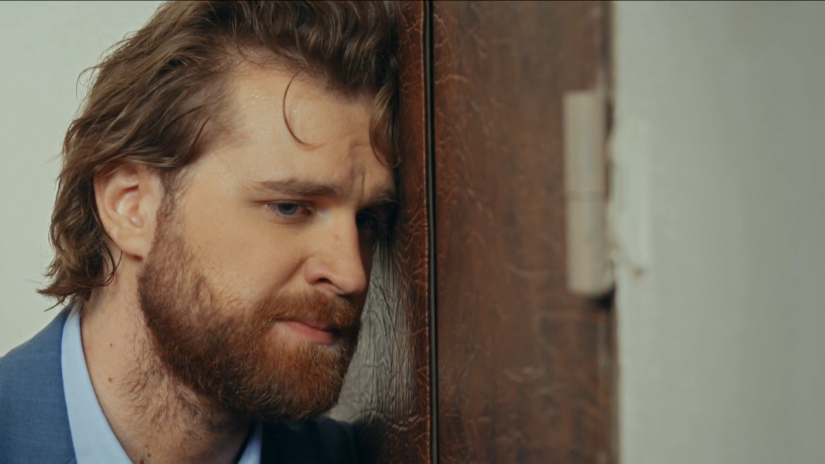 Кадры из Ноты любви (2017)