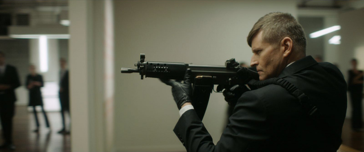 Кадры из Киллер по вызову (2019)