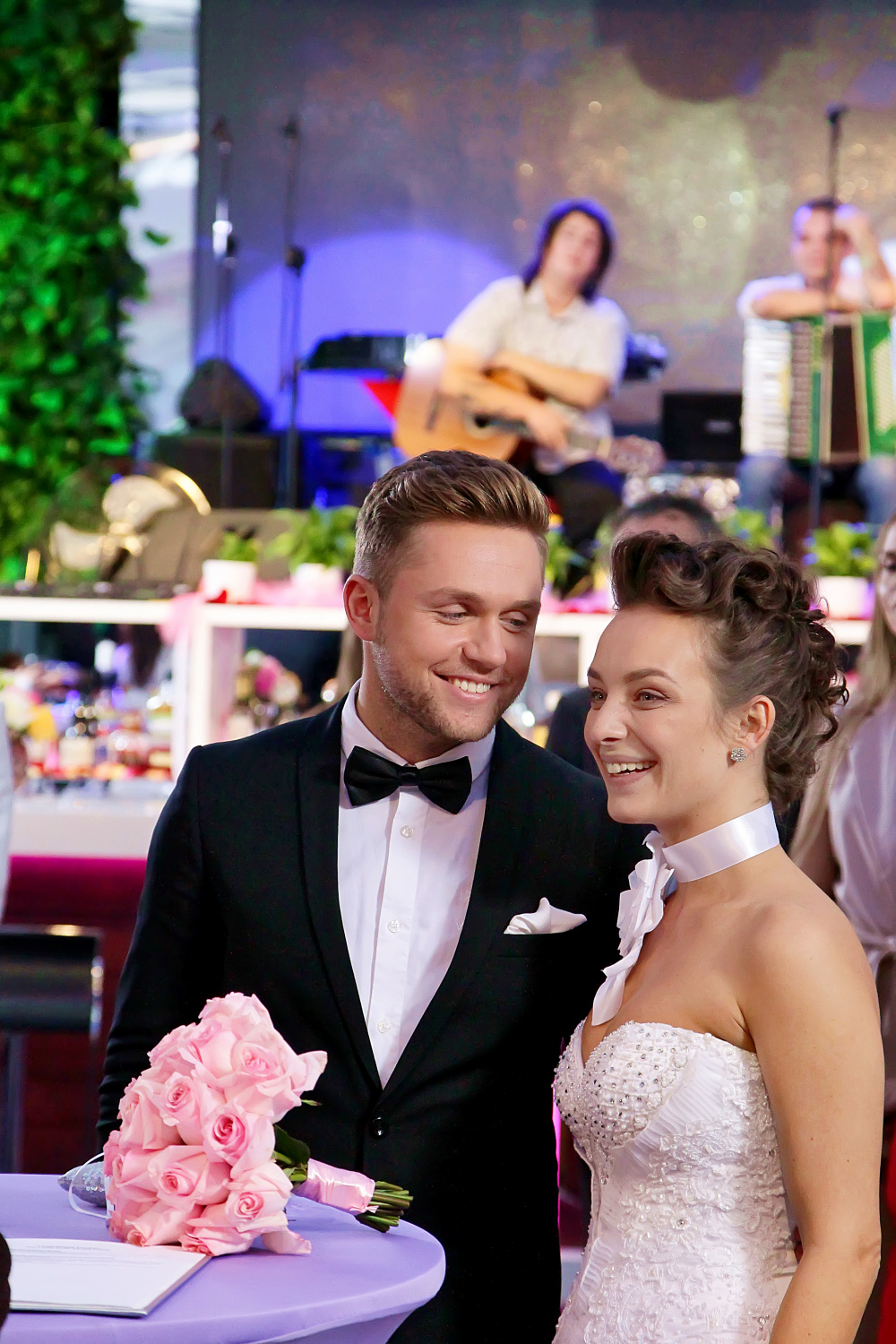 Кадры из Незнакомка в зеркале (2018)