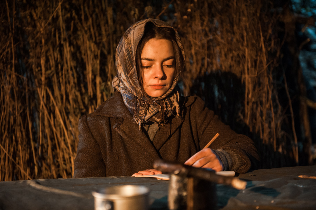 Кадры из Остаться в живых (2018)