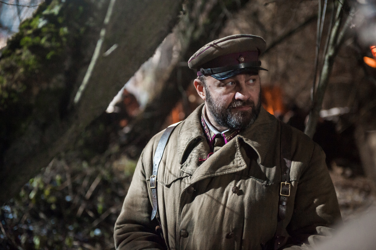 Кадры из Остаться в живых (2018)