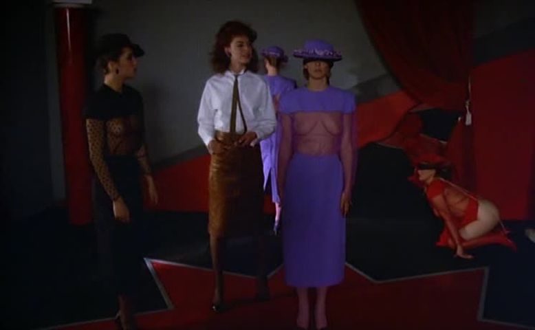 История «О» 2: Возвращение в Руасси (1984) История «О» 2: Возвращение в Руасси (1984)