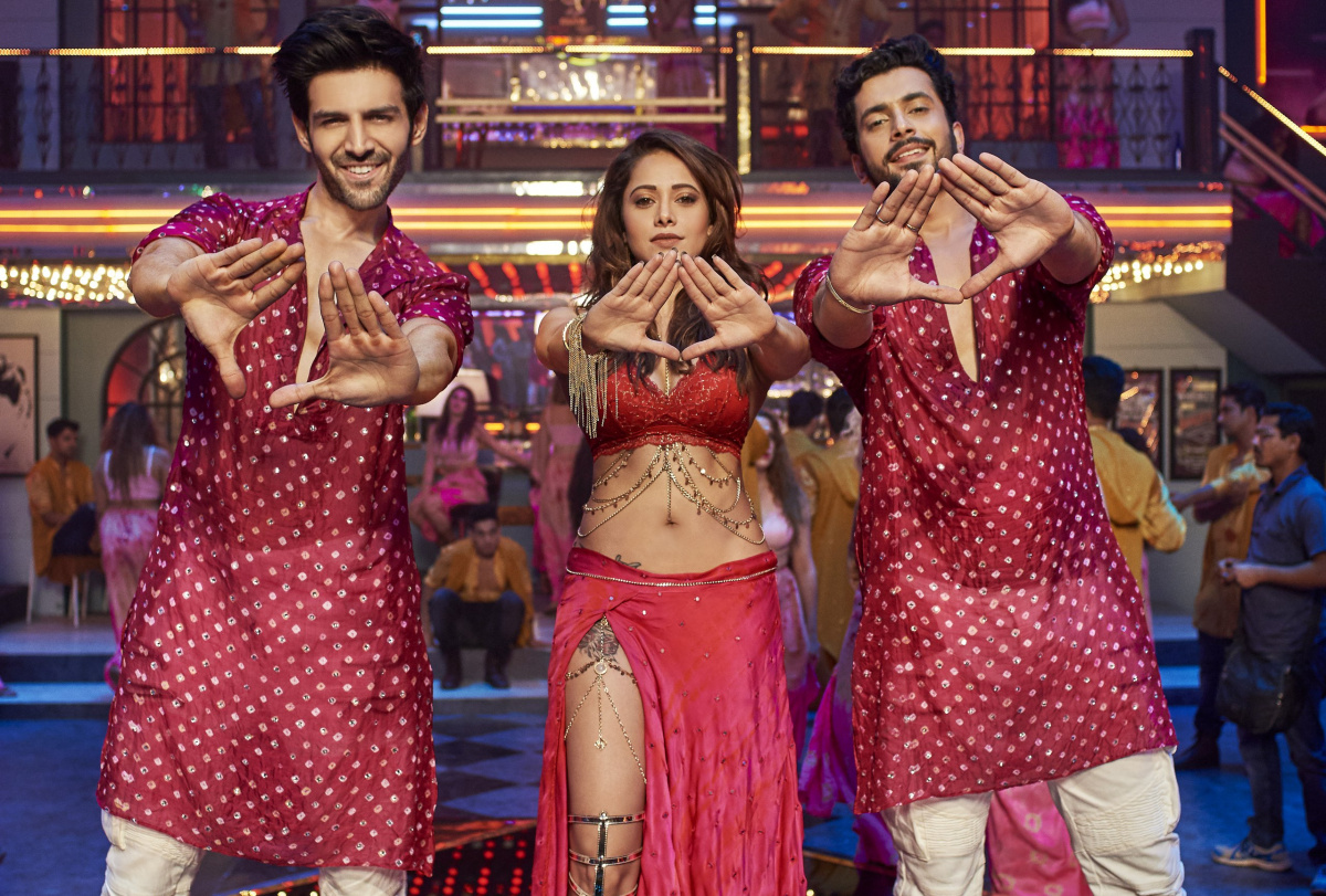 Кадры из Сону, Титу и Свити (2018)