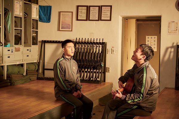 С Богами: Два мира (2017)