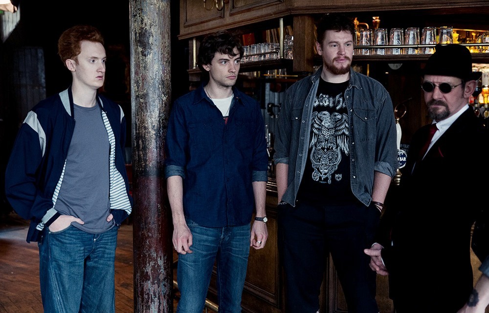 Кадры из Современная жизнь – отстой (2017)