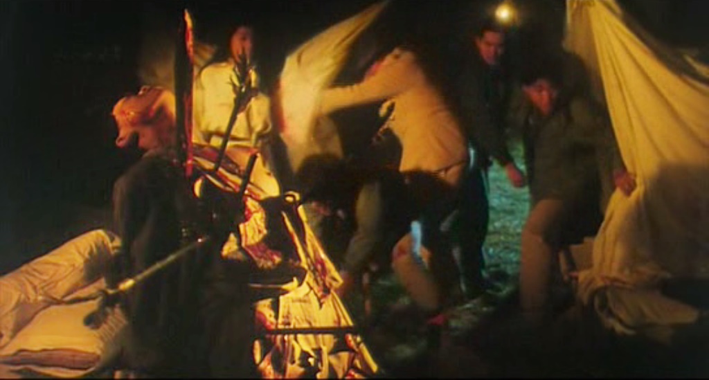 Кадры из Седьмое проклятие (1986)