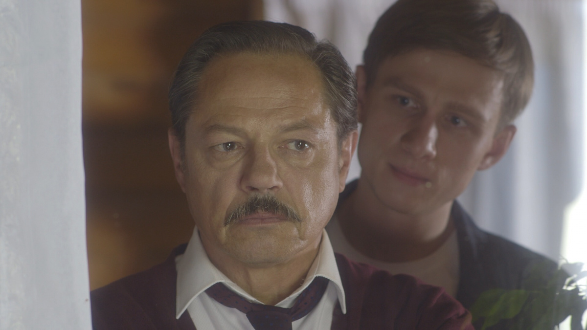 Кадры из Своя земля (2020)