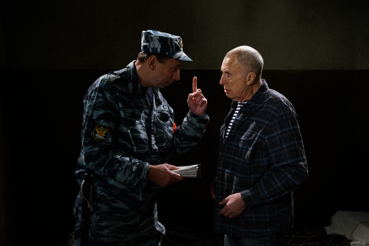 Кадры из Динозавр (2018)