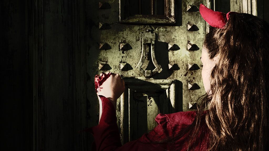 Кадры из Не стучи (2017)