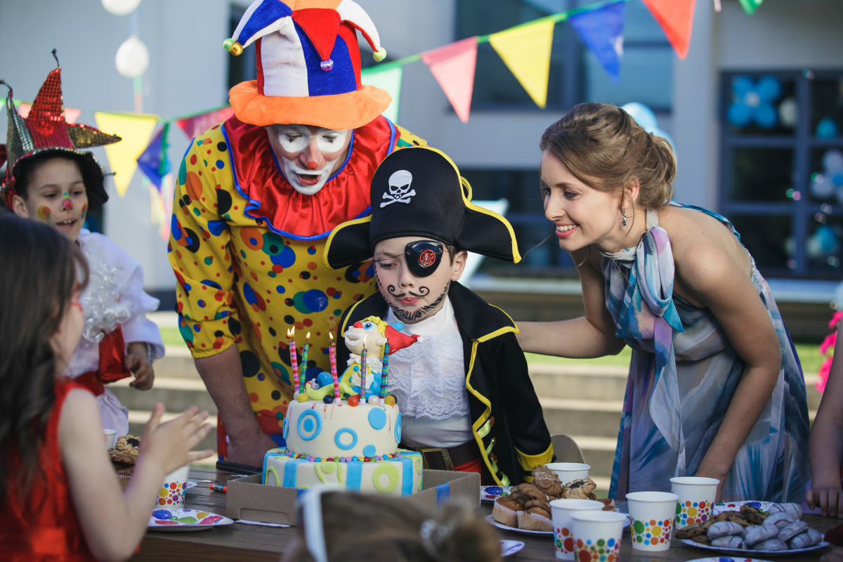 Кадры из Пока бьётся сердце (2018)