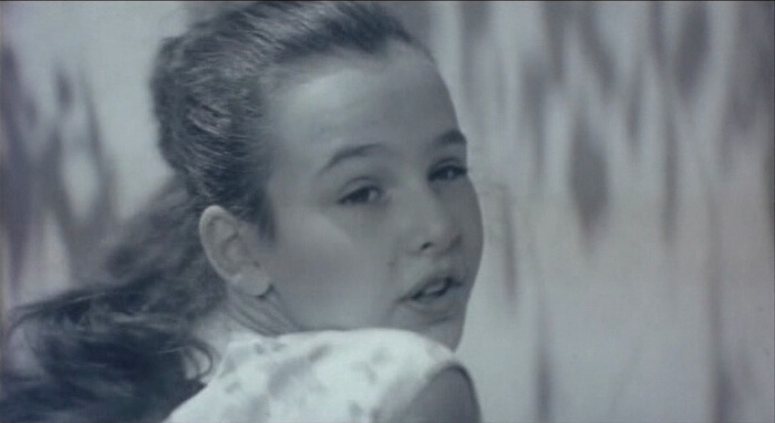 Кадры из Пятнадцатая весна (1974)