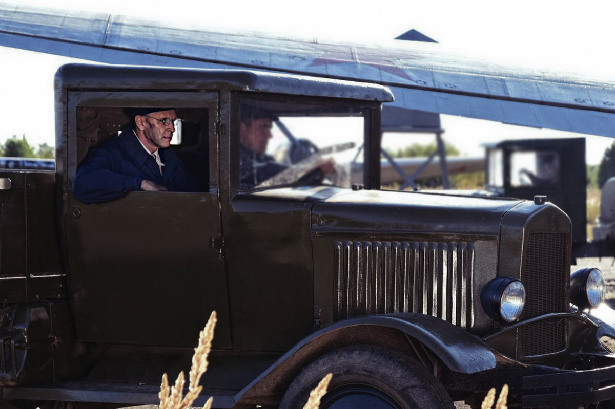 Кадры из Зелёный фургон. Совсем другая история (2020)