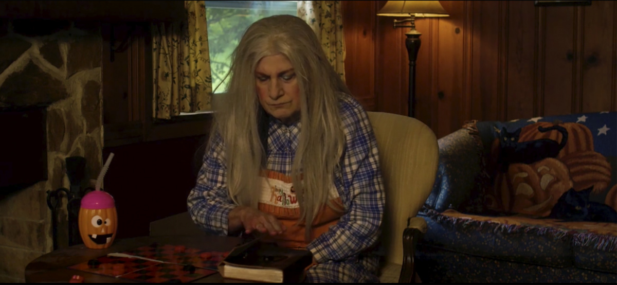 Хэллоуин у тети Этель (2019) Хэллоуин у тети Этель (2019)