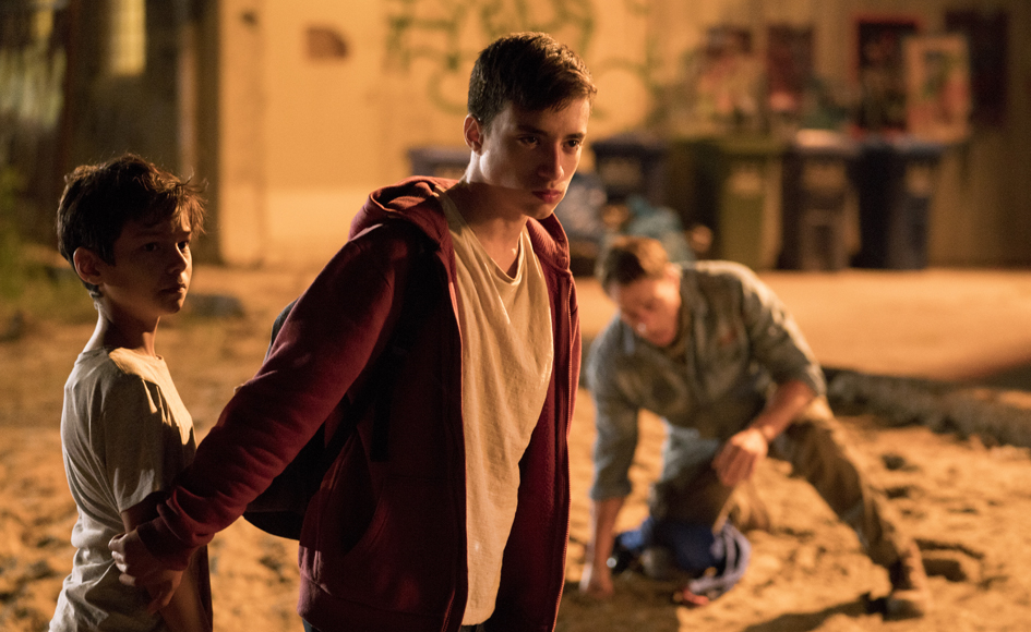 Мы умираем молодыми (2019) Мы умираем молодыми (2019)