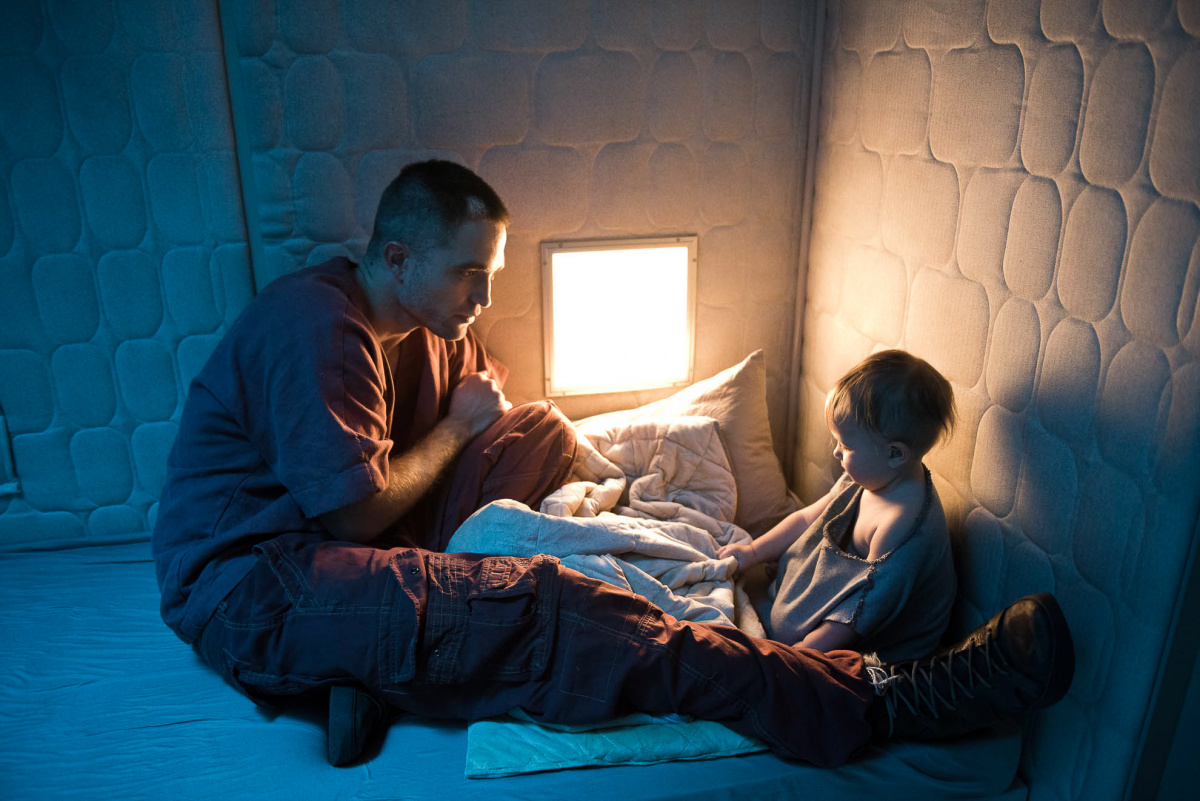 Кадры из Высшее общество (2018)