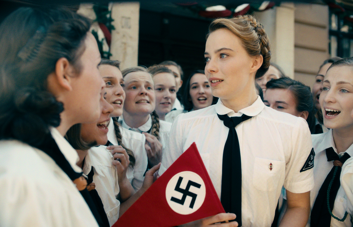 Работа без авторства (2018)