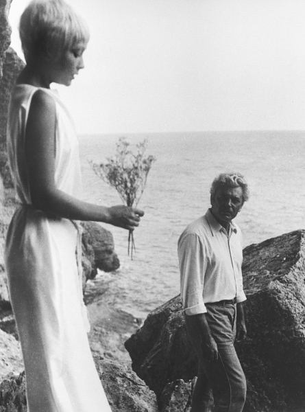 Кадры из Молчание доктора Ивенса (1974)