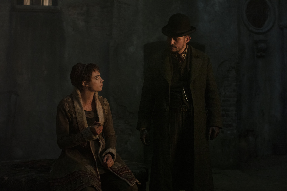 Кадры из Карнивал Роу (2019)