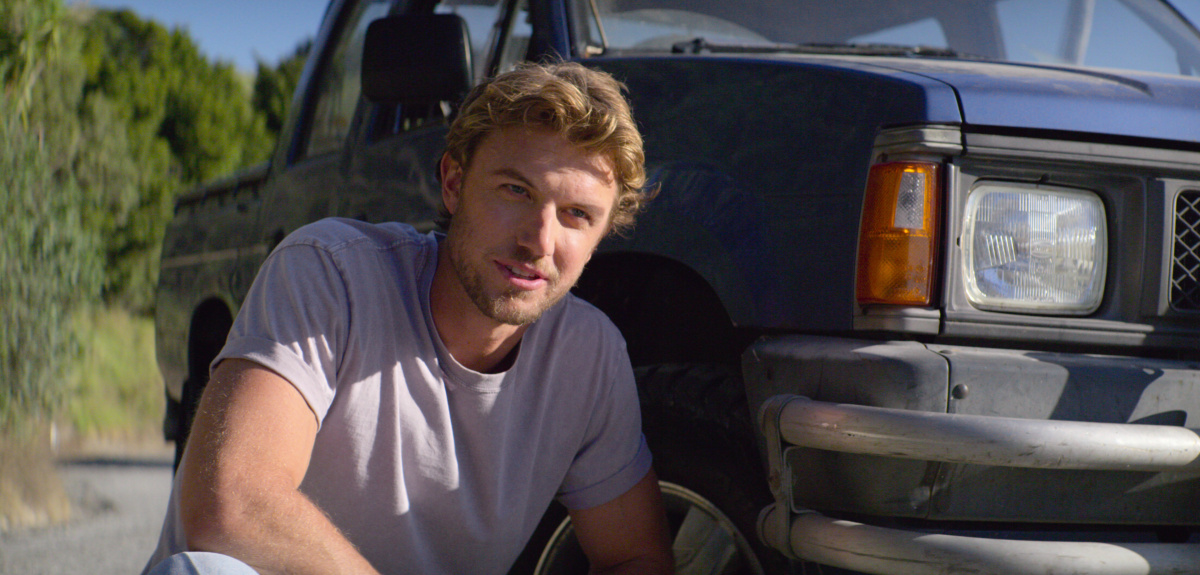 Кадры из Хижина Любви (2019)