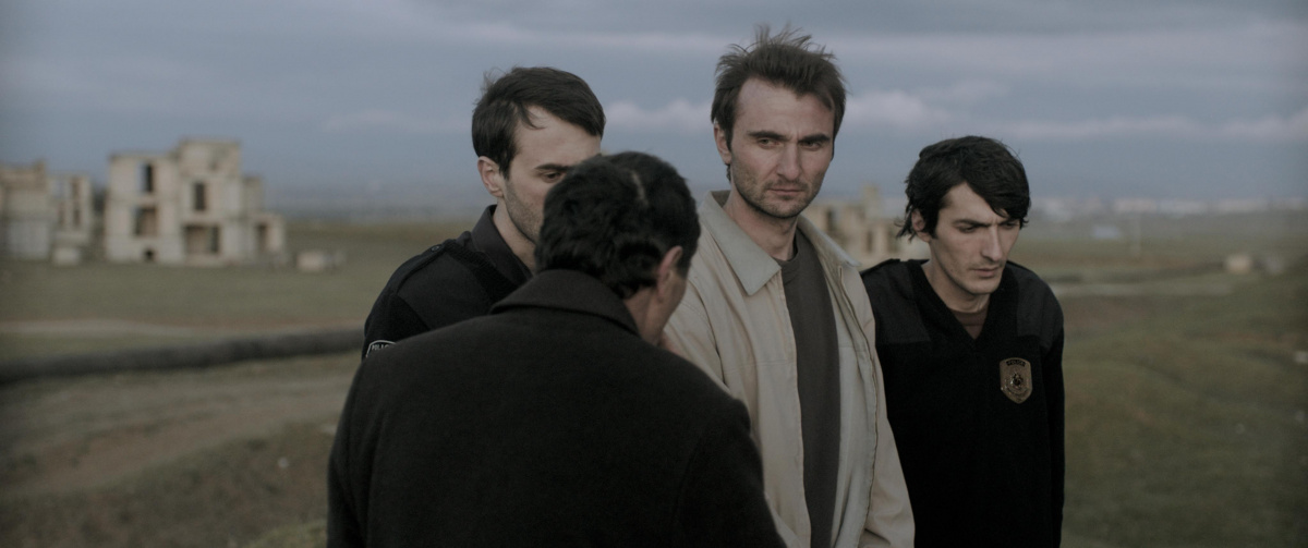 Кадры из Преступный человек (2019)