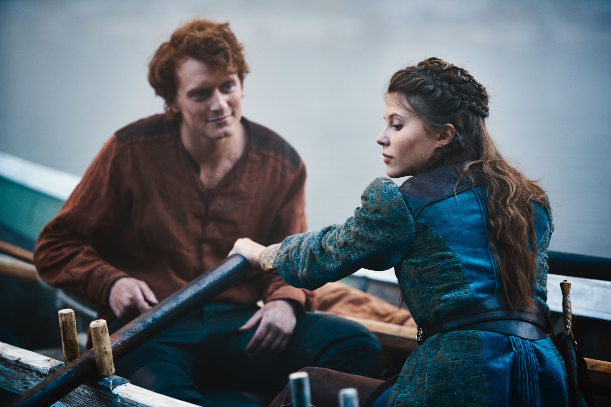 Кадры из Эспен в поисках Золотого замка (2019)